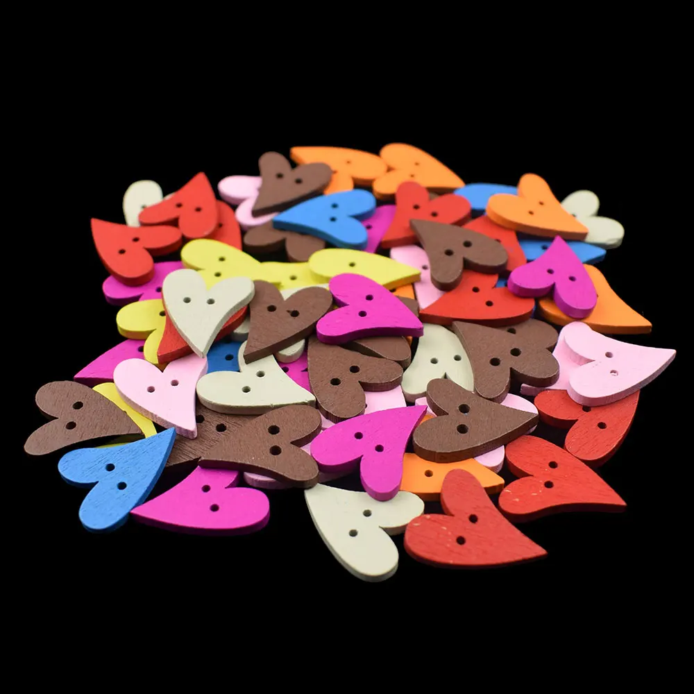 100PC Misto di Legno Bottoni per Abbigliamento Amore Del Cuore A Forma 2 Fori Decorativo Bottoni Adatto di Scrapbooking Tasto di Legno di Cucito 20X18MM