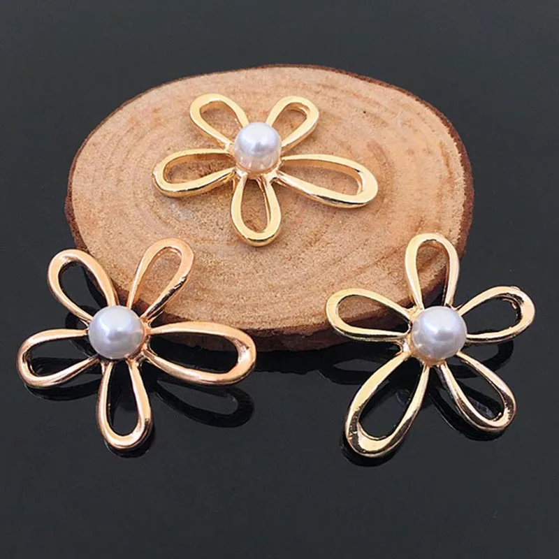 

2016New 100Pcs Hollow Gold Flower Alloy Embellishment Button DIY Hair Accessories and Phone Case DecorationHZ81