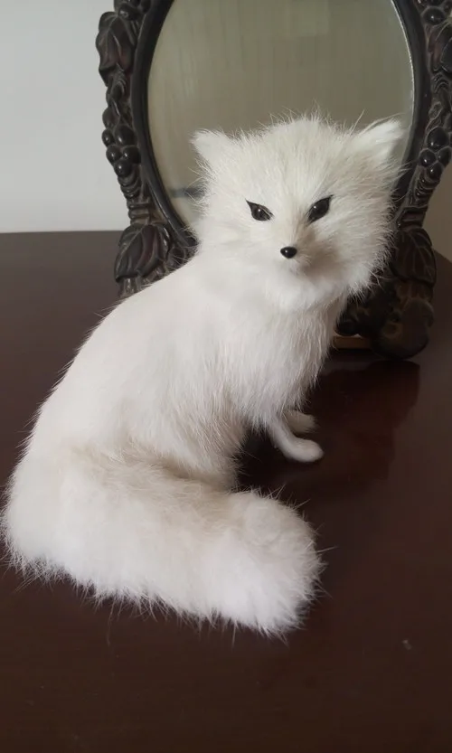 simulation fox toy lifelike 16x15cm white squatting fox model prop, home decoration gift t305