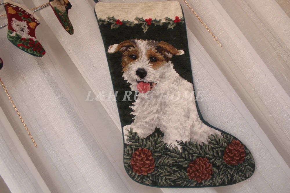 

Free Shipping Christmas Needlepoint Socks Hand knotted Merry Christmas Stocking Sock Cute Dogs Design Stocking Socks 28X43CM