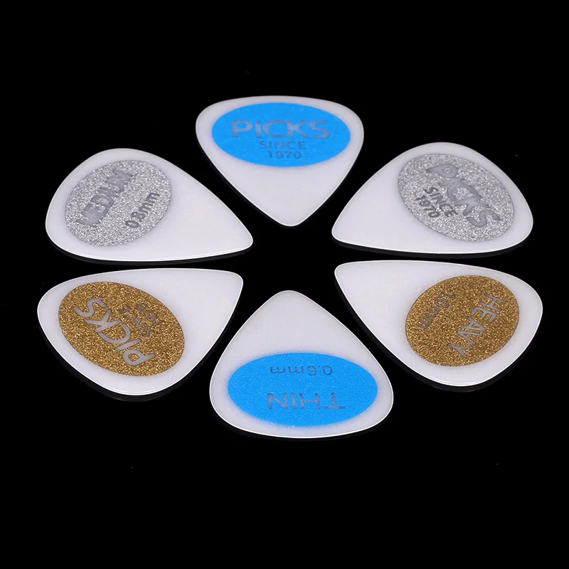 HOSCO 6SPM/H/T Non-Slip Pick Plectrum Mediator for Acoustic and Electric Guitar, Gauge 0.6/0.8/1.0mm, Made in Japan