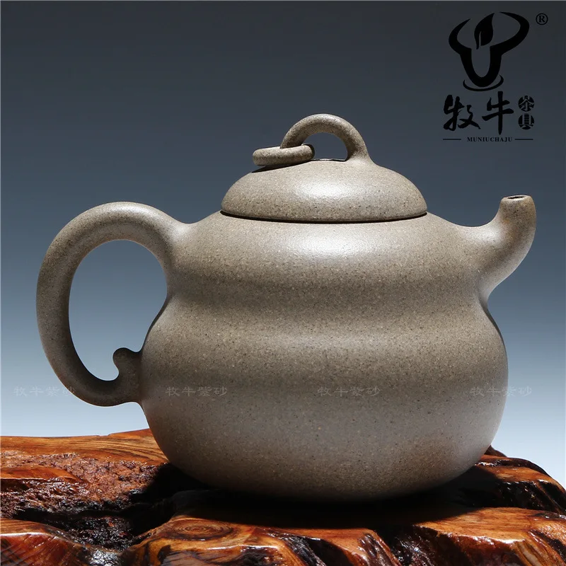 Mixed batch of Yixing genuine handmade teapot green clay teapot wholesale small gourd pot 160 ml