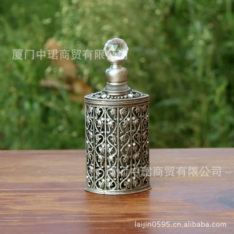 Creative home zakka grocery perfume bottle bronze European aristocracy upscale perfume bottle creative gifts stock