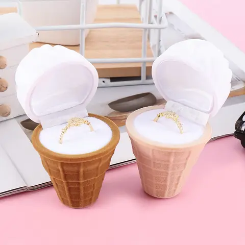 Caja de exhibición de joyería colgante de anillo de boda de helado de terciopelo encantador, caja de joyería de moda de alta calidad, regalo caliente