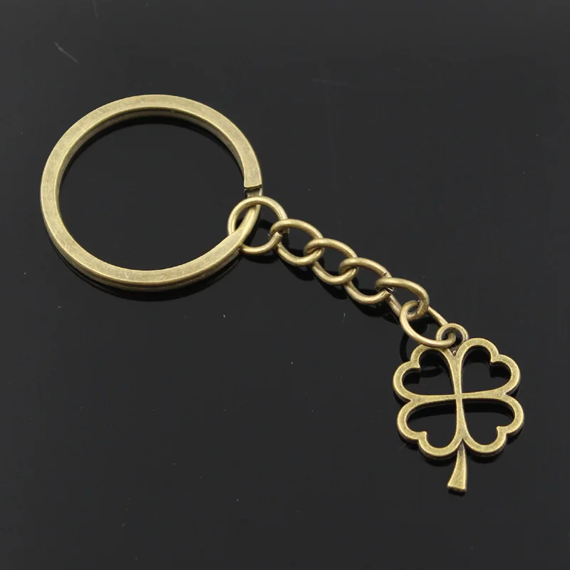 New Fashion Men 30mm Keychain DIY Metal Holder Chain Vintage Lucky Four Leaf Clover Irish 24x17mm Silver Color Pendant Gift