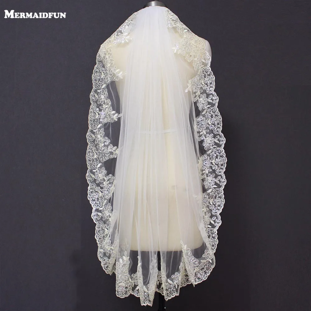 

Real Images Light Champagne Lace Short Wedding Veil White Ivory Tulle Sequined Lace Bridal Veil with Comb Wedding Accessories