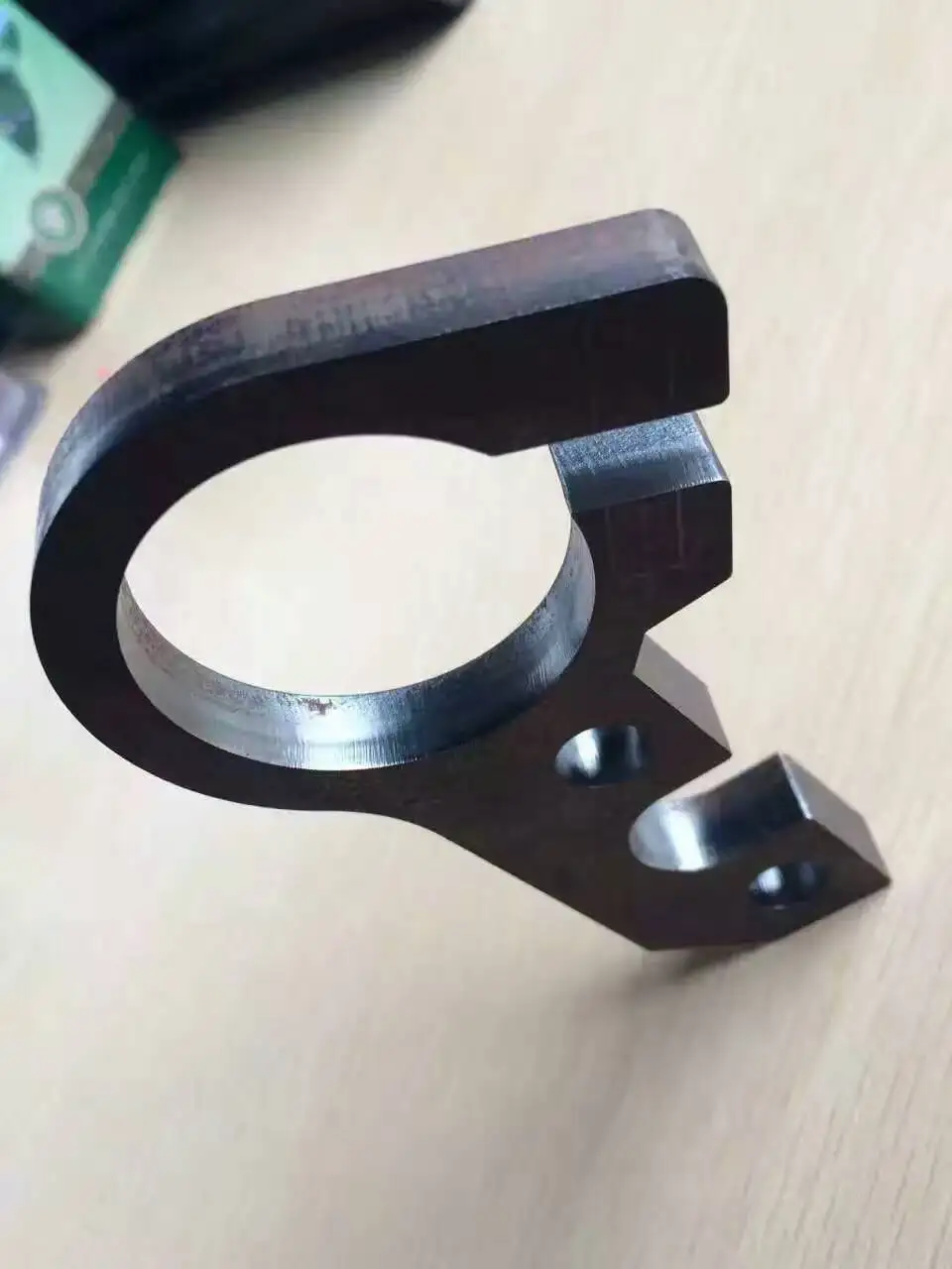آلة قطع الألياف بالليزر wuhan raycus, 300w 500w 1000w 1500w 3015f للصلب المعدني