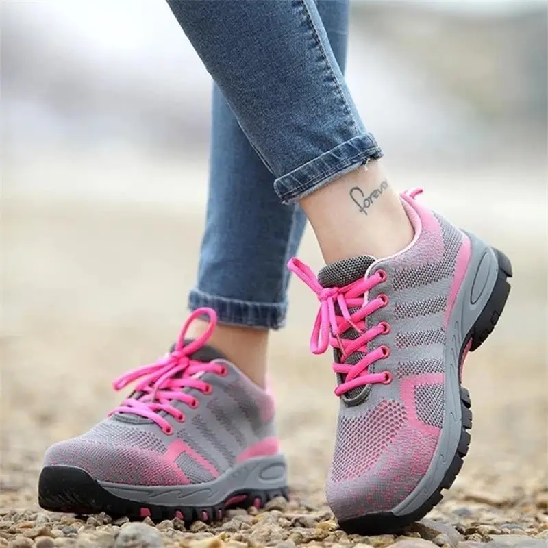 Outdoor Sneakers Work Shoes Women Breathable Steel Toe Cap Work Boot Iron Nose Anti-Puncture Construction Safety Shoes Plus Size