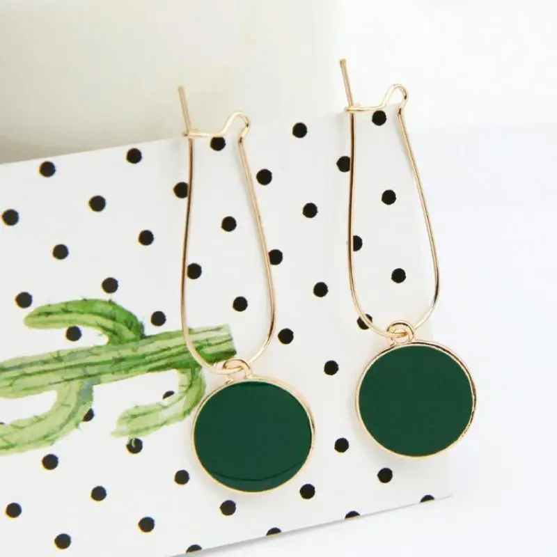 Selling Simple Green Circle Small Fresh Girl Earrings Female Personality Wild Short Earrings Vintage Earrings For Women Brincos