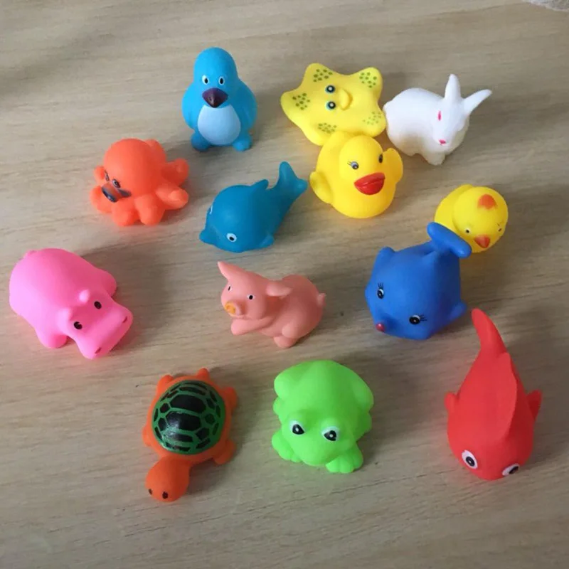 20Pcs/pack Mixed Animals Swimming Water Toys Rubber Float Squeeze Sound Wash Bath Toys Kids Educational Toys