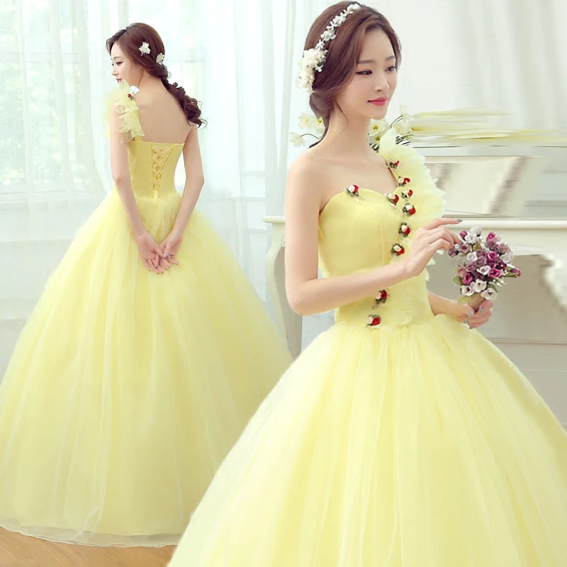 flower light yellow ruffled long medieval dress Renaissance Gown queen dress Victorian cosplay ball gown Belle