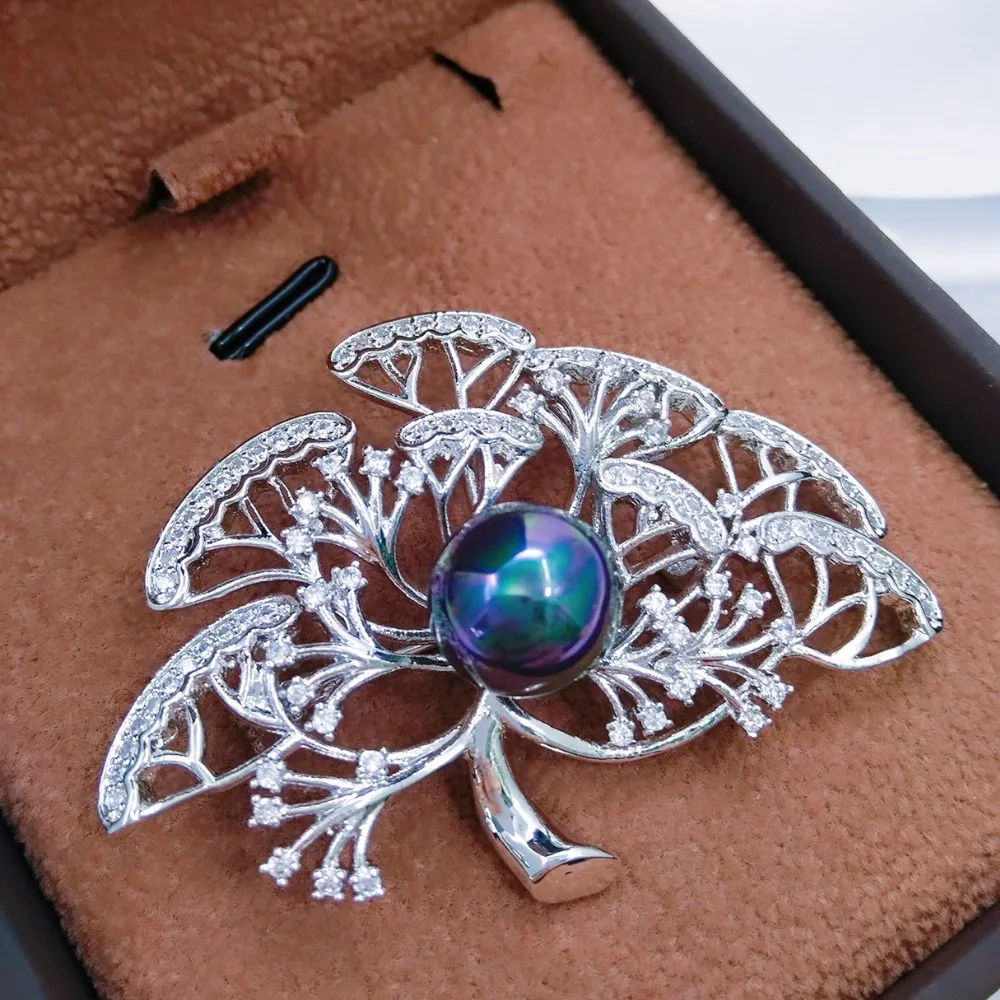 Tree Brooch Fashion Women Silver Color Leaf Collar Pin Creative Shirt Brooch Jewelry Christmas Gift Broches Bijoux Broches Mujer