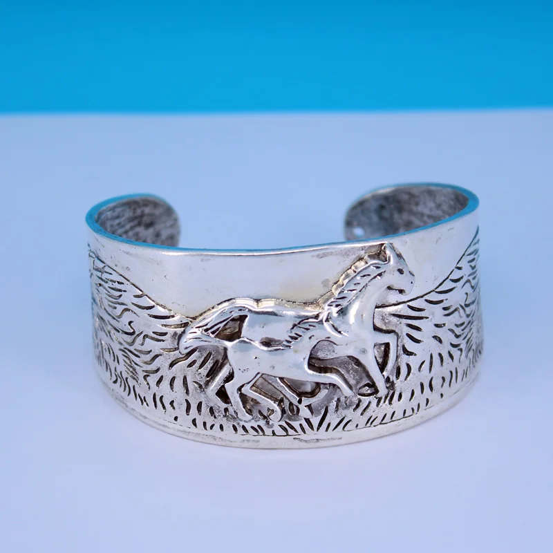 hzew three designs horse bangles two love horse bangle cuty horse bangles gift