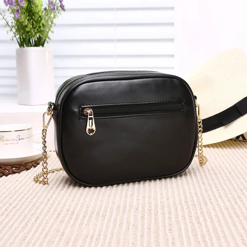 Hot Sale Women Messenger Bags Brand Designer Shoulder Bags Rivet Chain Strap Crossbody Bags For Women Bolas Feminina