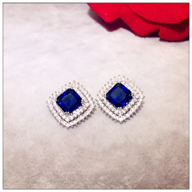 Vintage Drop Earrings For Women 925 Artificial Sapphire Luxury Bricnos Blue Cubic Zirconia Temperament Earring Fine Jewelry