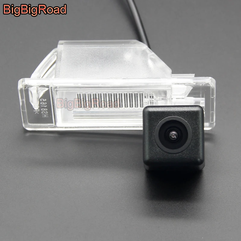 

BigBigRoad Car Rear View Camera For Nissan Qashqai J10 J11 Dualis X Trail X-Trail 2008 2010 2011 2012 Juke Sunny Primera WP12