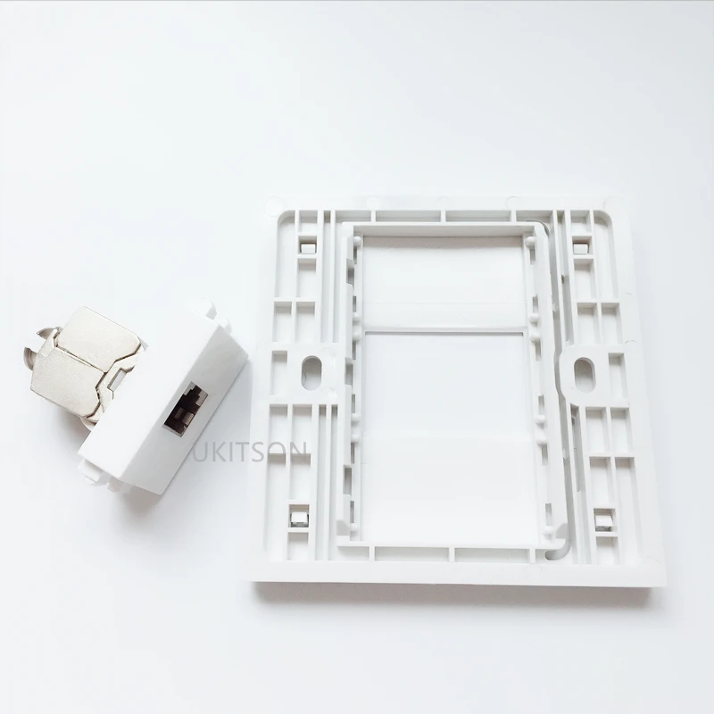 1 Port Shield CAT.6A RJ45 Connector Wall Panel LAN RJ45 CAT6A Face Cover 86x86mm CAT 6A Internet Wall Panel