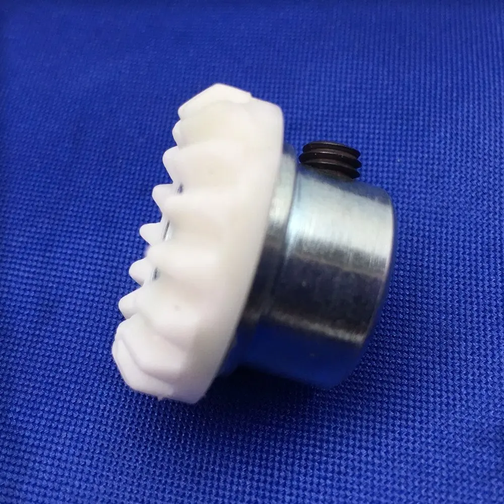 1 PCS Sewing Machine Lower Horizontal Shaft Gear Right #163328 For Singer 600 Series Sewing Machine Accessories Parts AA7090