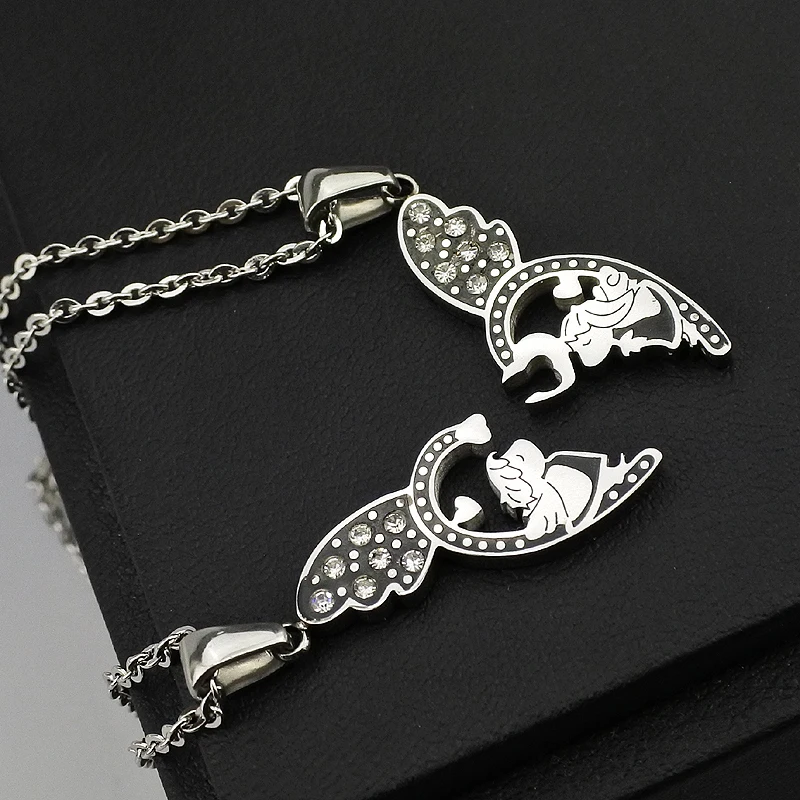 AMUMIU Couple Stainless Steel Chain Black Heart Love Necklaces for Lover Korean Ladies Fashion Trendy Paired Suspension HZP185