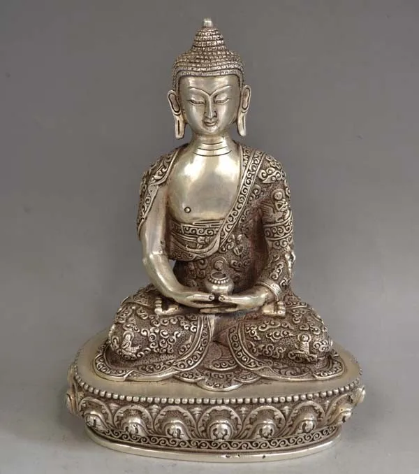 Elaborate Chinese Old Tibetan Silver Buddhism Sakyamuni Buddha Statue metal handicraft