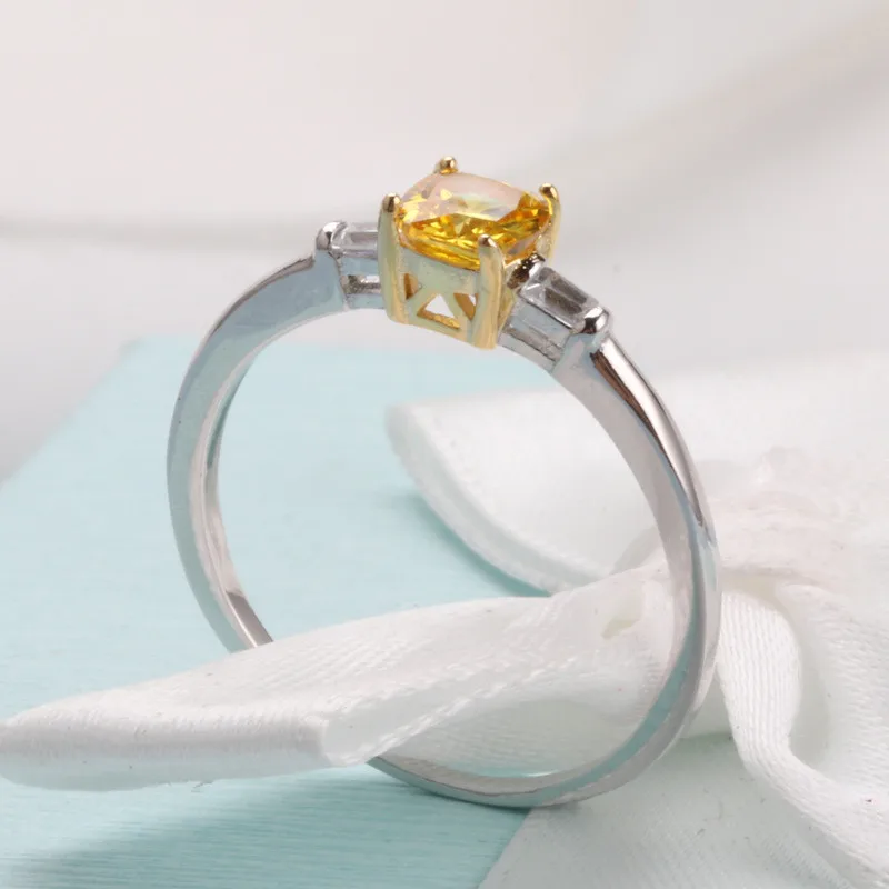 CC Simple Rings For Women Small Square Stone Yellow Cubic Zirconia Diamant Fashion Jewelry Bridal Wedding Bague CC1492