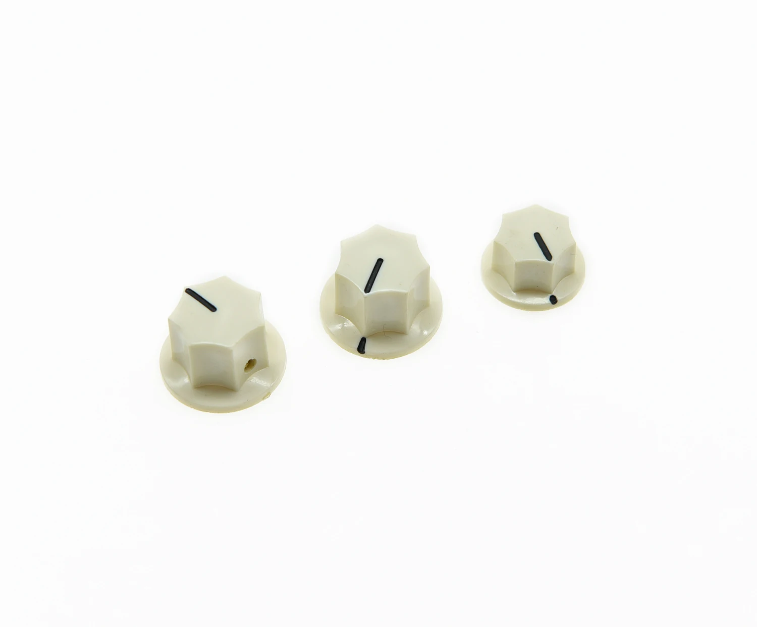 

KAISH Set of 3 USA Spec JB Knobs 1/4" J Bass Large and Small Knob Set Ivory