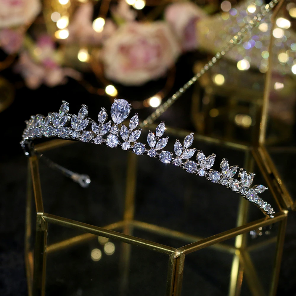 

Simple AAA Cubic Zircon Crown, Silver Bridal Tiaras Wedding Hair Accessories Women Jewelry CZ Crystal Headdress