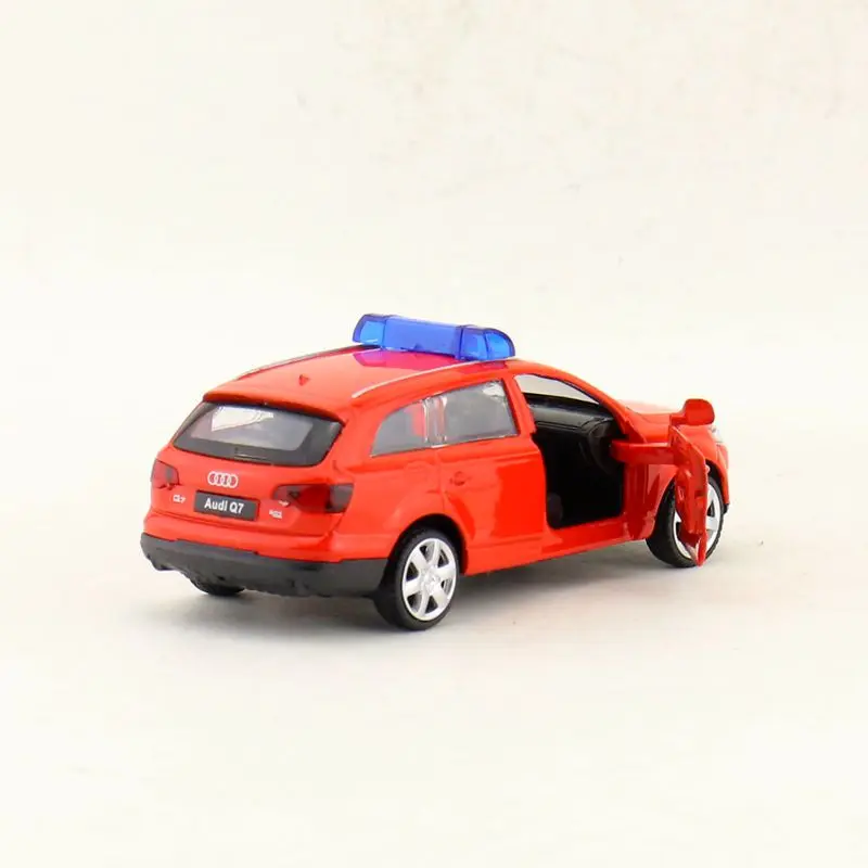 Caja de regalo de alta simulación, modelo de coche SUV de camión de bomberos Q7, aleación 1:43, embalaje Original, venta de juguetes, Envío Gratis