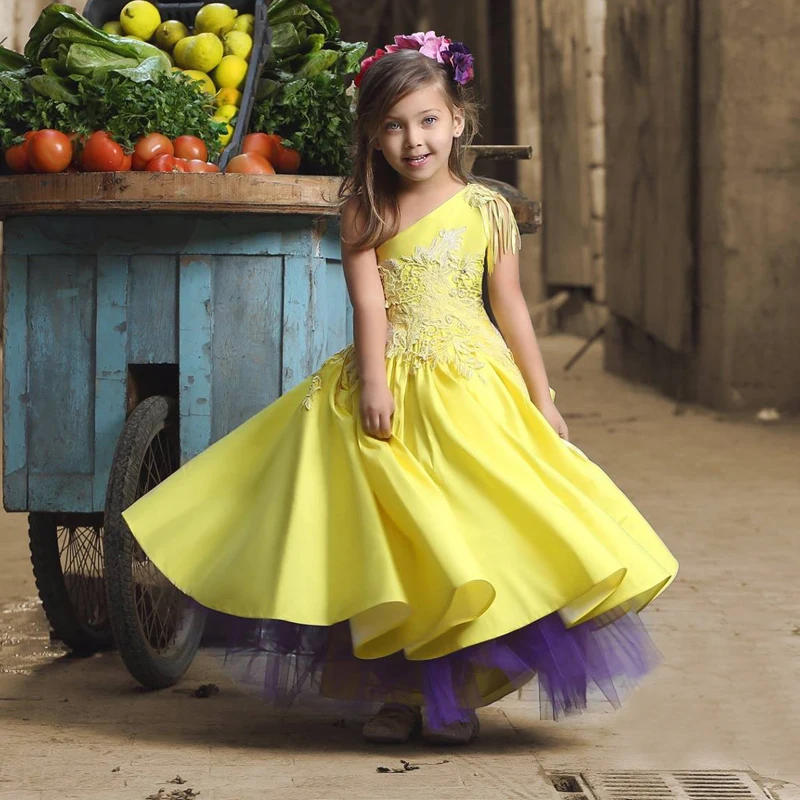 

2020 Pretty One Shoulder Flower Girl Dresses Tassel Appliques Kids Prom Dress Cheap Pageant Dresses For Little Girls