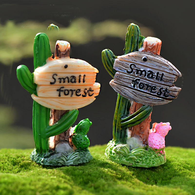 1PC Cactus Miniature Flower Figurine Fairy Garden Decor Figure Home Cake Ornaments Cartoon Statue Resin Craft Toy Resin Cactus