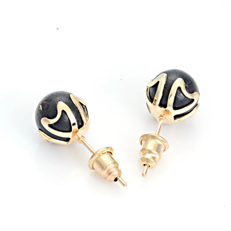 Simple Unique Designed Style Round Aroma Natural Wood Bead Stud Earrings Jewelry For Women Fashion Jewelry Gift