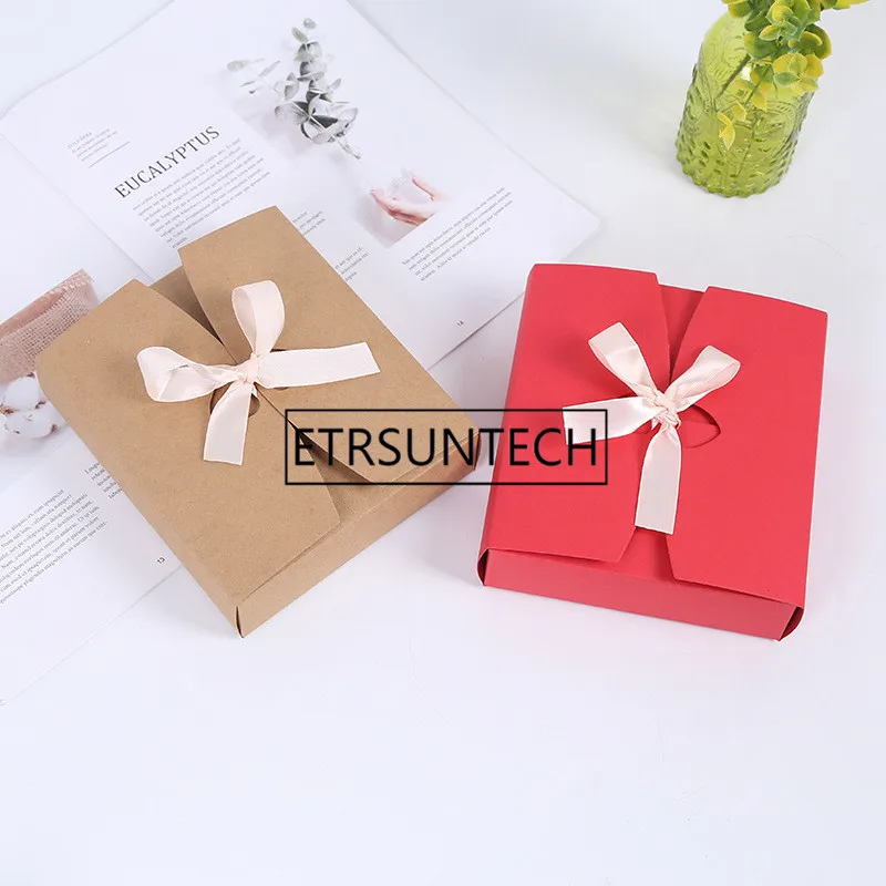 100pcs/lot 17x15x4.5cm Gift Box Cosmetic Bottle Scarf clothing Packaging 3 Colors Paper Box with ribbon Underwear packing box