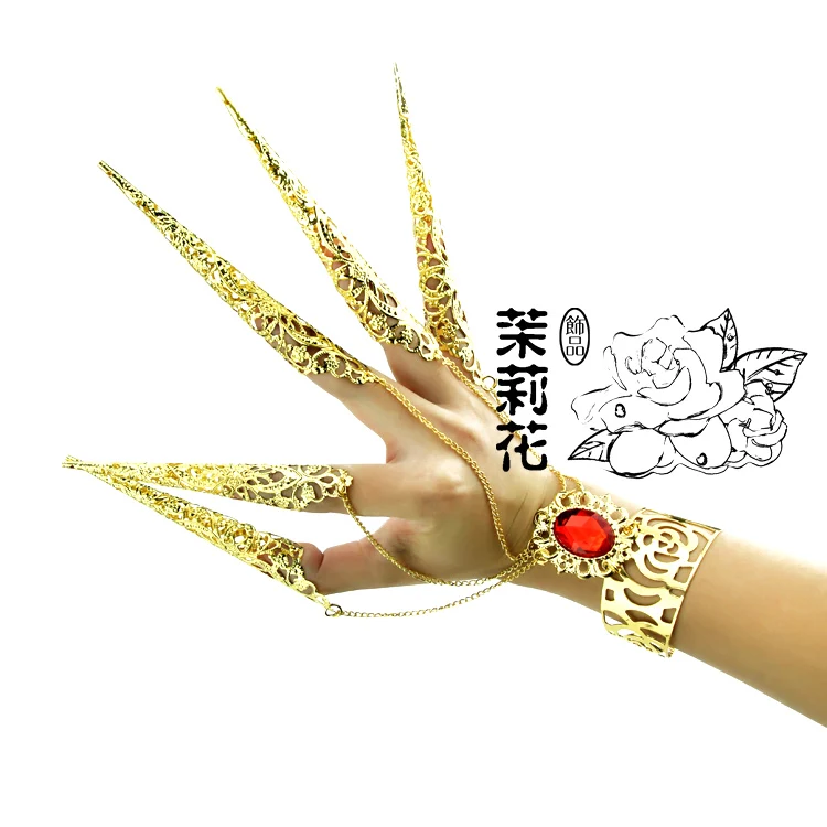 

Thousands of Guanyin Nail Set Peacock Indian Belly Dance Bracelet Armor Ornament Nail Set