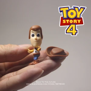 قصة لعبة ديزني 4 وودي باز Lightyear 3-5 سنتيمتر Q الإصدار شخصيات عمل دمى صغيرة لعب للأطفال نموذج للأطفال هدية أفضل 10 شخصيات مبيعا لقصة لعبة خشبية - رقم 7