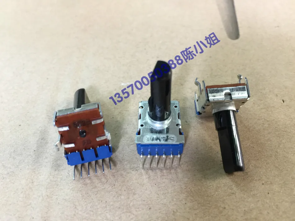 

3pcs for ALPS RK12 type potentiometer RK12L12COA04, B50K 18MM axis 6 feet