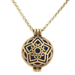 New Aroma Kaleidoscope Retro Necklace Antique Locket Pendant Magnetic Perfume Essential Oil Diffuser Locket Aromatherapy Jewelry
