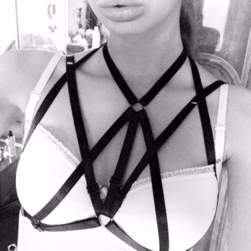 

JLX.HARNESS Sexy Cage Bra Crop Top Bondage Harness Lingerie Open Chest Harness Bra Gothic Lingerie Cupless Bra Bodysuit O0217