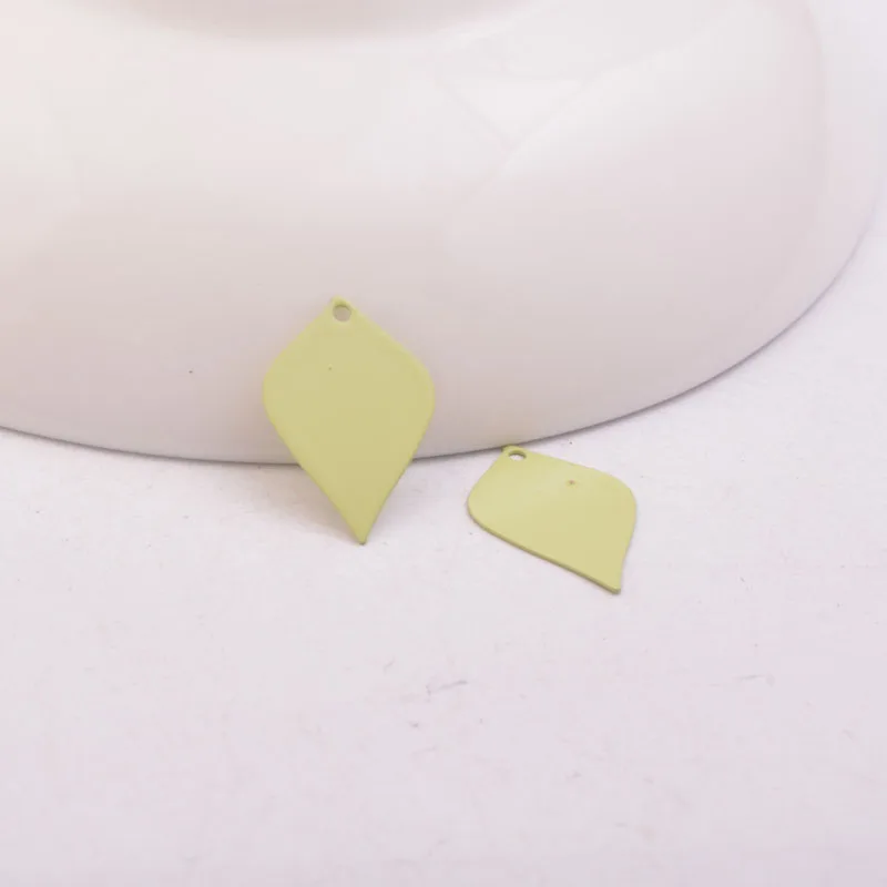100 Stück AC10659 12*18mm Messing-Anhänger in kleiner Form, glatte Form – Detail 16