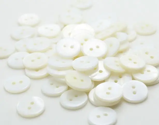 None Dyed Botones Decorative Buttons 500pcs 9/10/11.5/12.5 mm White Mother Shell Button Flat 2 Holes button