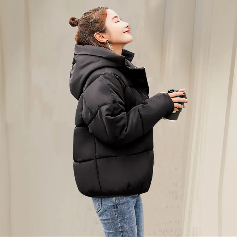 UHYTGF Winter Jacket Parka Women's Casual Pocket Hooded Outerwear Zipper Streetwear Parkas Warm Short Cotton Overcoat Female 145