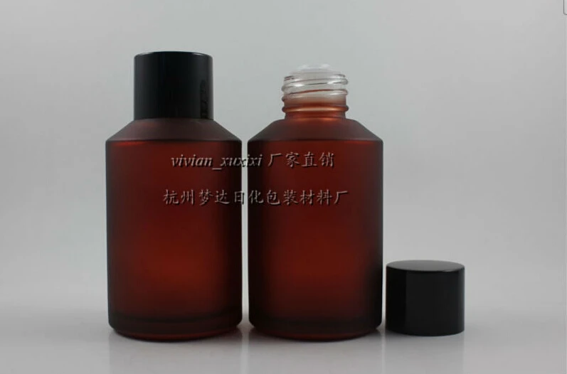 

50pcs 125ml round rose red frosted lotion bottle with black screw cap , 125ml glass amber cosmetic packaging for liquid cream