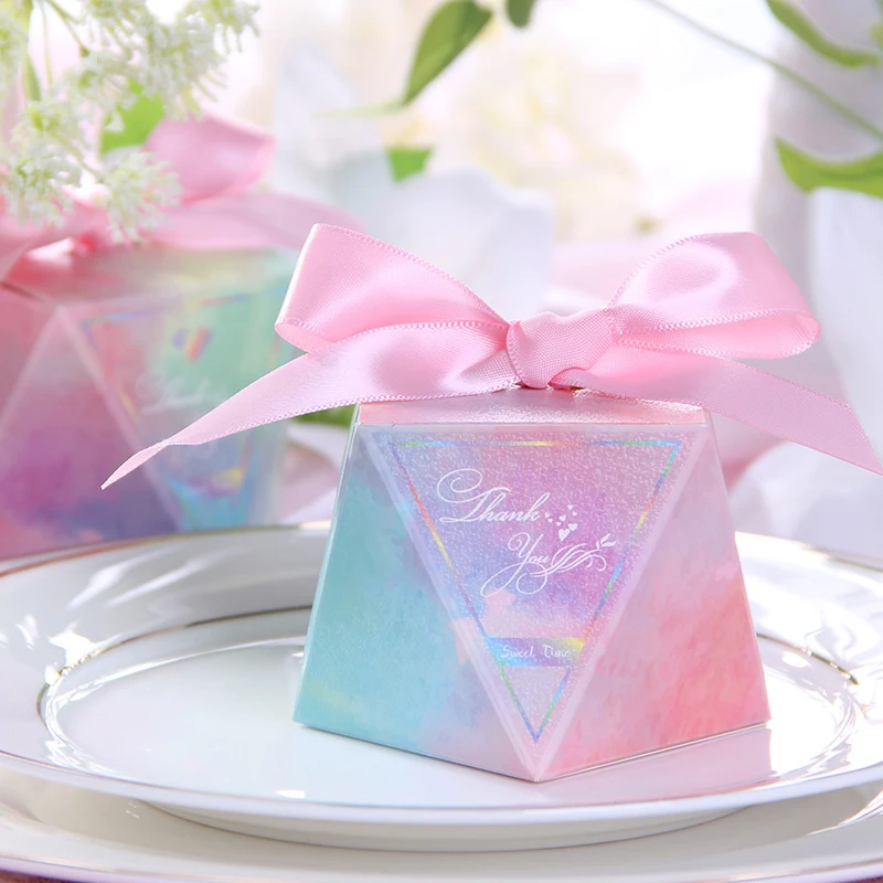 

50 pcs/lot Multicolor Triangular Pyramid Style Wedding Favor Box and Bags Sweet Gift Candy Boxes for Birthday Party Supplies