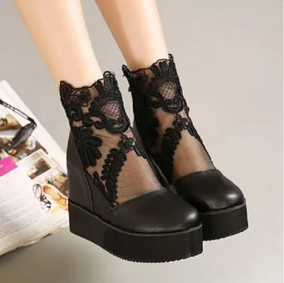 Fashion Sweet Lace Roman Shoes Women Wedge Heels White Black Platform Pumps High Heels Sandals black and white women Sandals