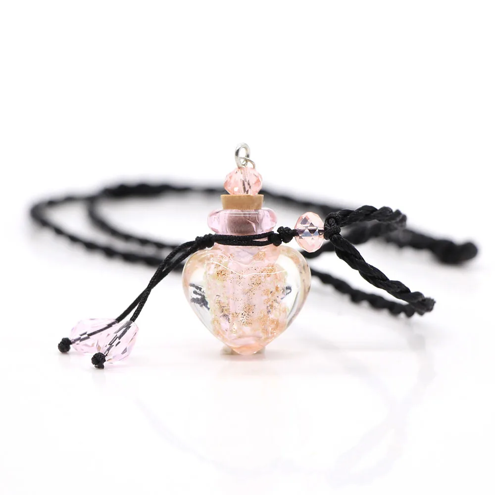 2Pcs New Arrive Night Luminous Heart-Shaped Essential Oil Bottle Necklace Air Fresher Women Perfume Pendant Gift For Women