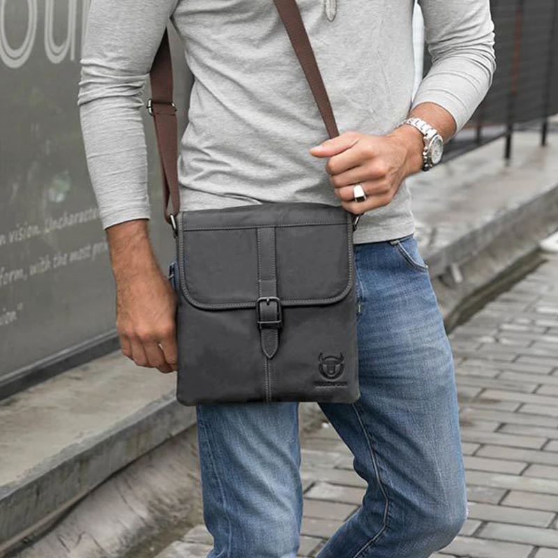 Bolso de hombro de cuero genuino para hombre, bandolera con solapa de moda, marca famosa