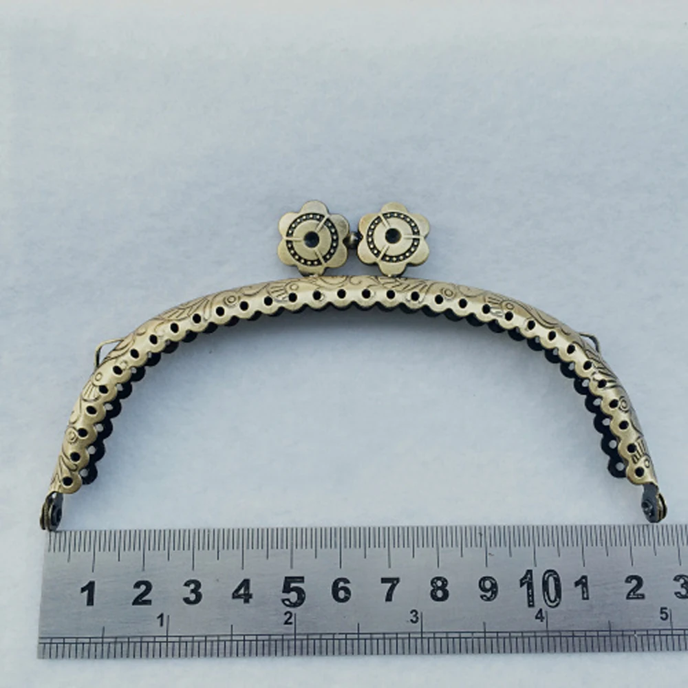 

12.5cm flower eye kiss buckle design arc knurling edge women handbag hardware purse frame metal clasp 10pcs/lot