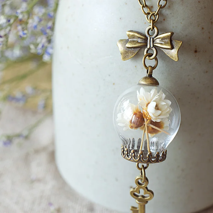 

2PCS 20/25/30MM Real Dry Flower Glass Globe Necklace,Bridal necklace ECO style Jewelry