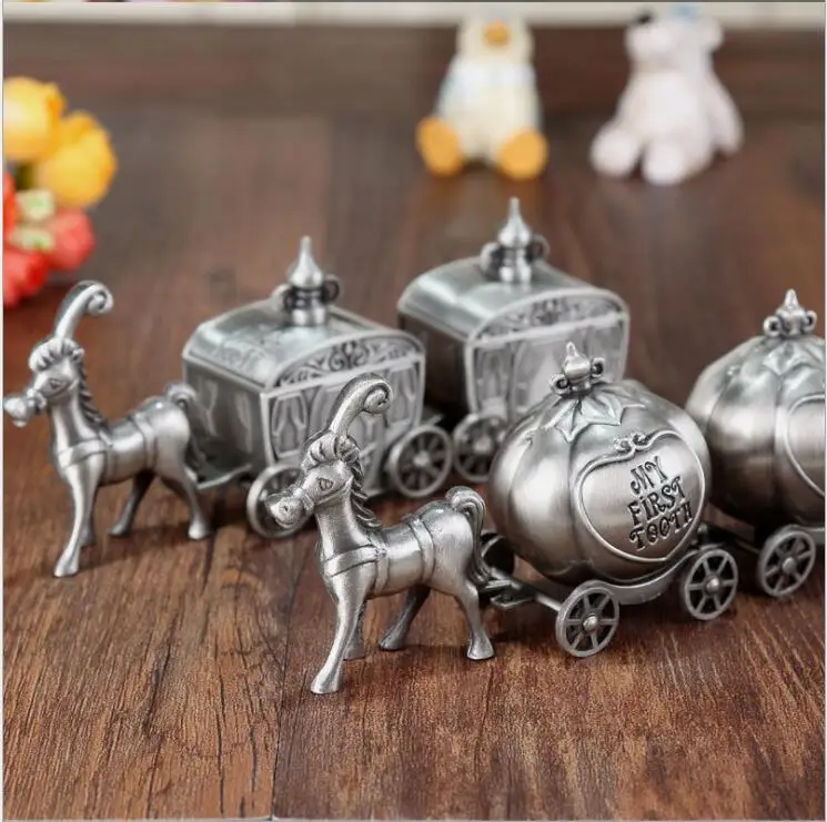 Creative carriage shape baby tooth hair storage box metal tin box storage bin for baby memory RY001