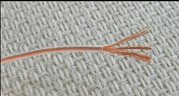 6N OCC سلك نحاسي كريستالي واحد 0.5 مم مربع (القطر: 1.1 مم) 6 أمتار