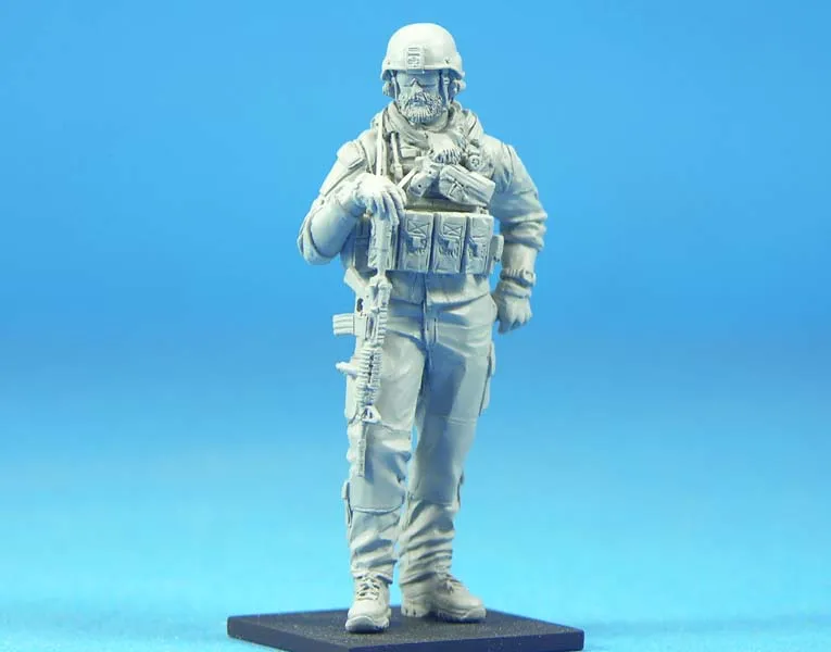 

1/35 Resin Figure Model Kits US ODA Warrant Officer Unassembled unpainted